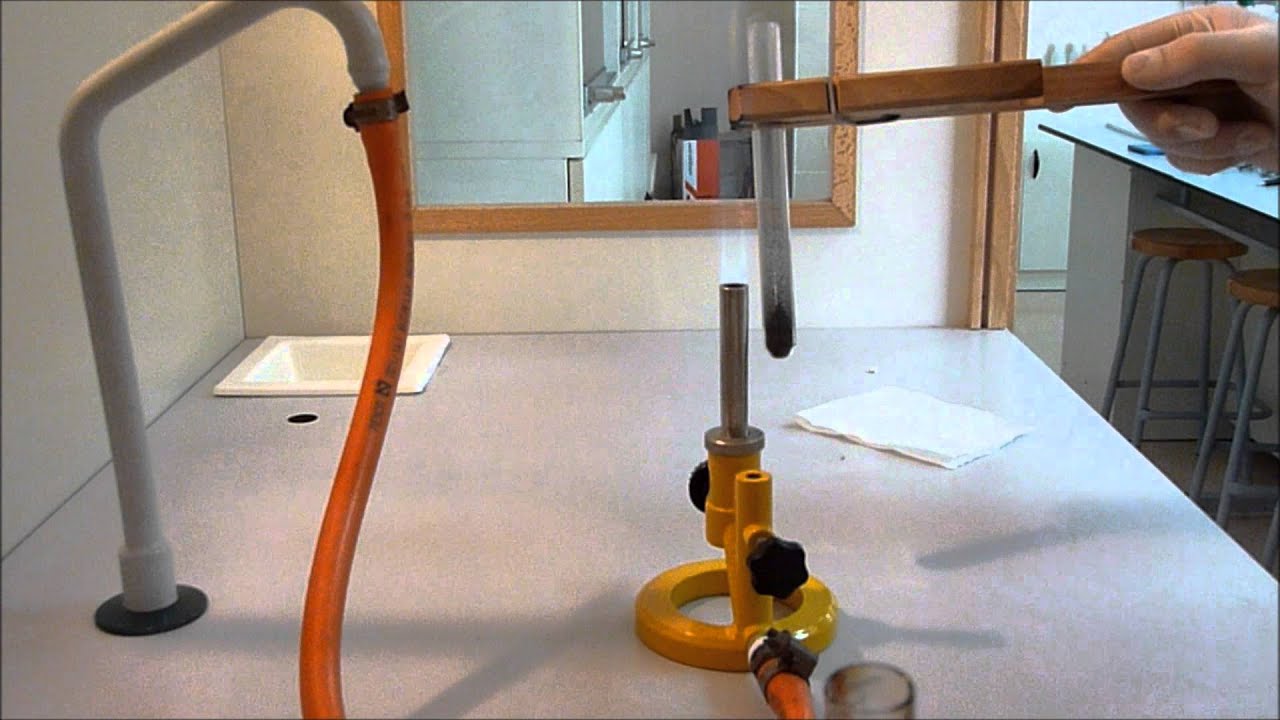 TRI&Aacute;NGULO DE FUEGO