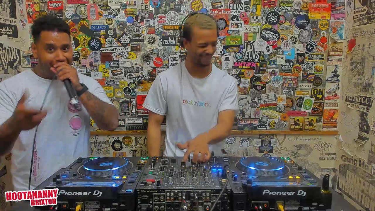 Hoots TV: TJ FT. Foxx (Pick'n'mix)