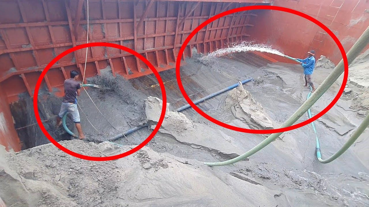 Unloading sand form ship barge unloading video unload sand from big barge ship 342 (26 NOV 2025)