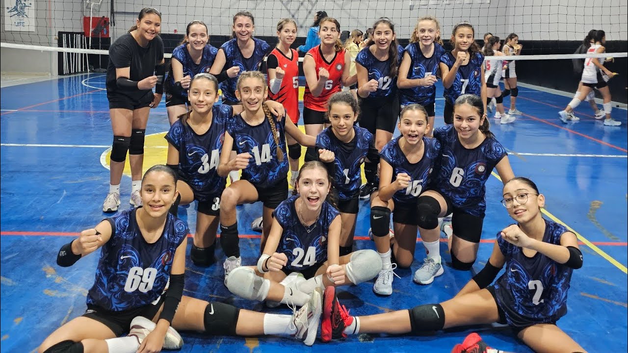 Mudanya Voleybol-Hk Voleybol Akademi Midi Hazilrik Maçı 