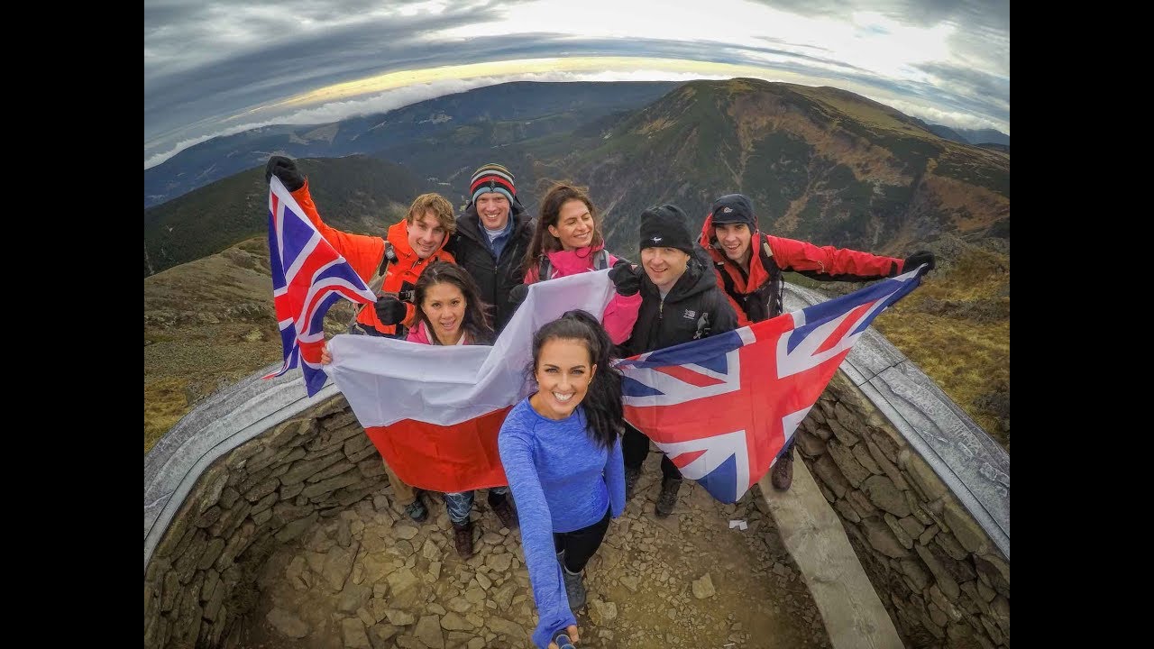 Hiking Sniezka - the highest mountain in Czech Republic