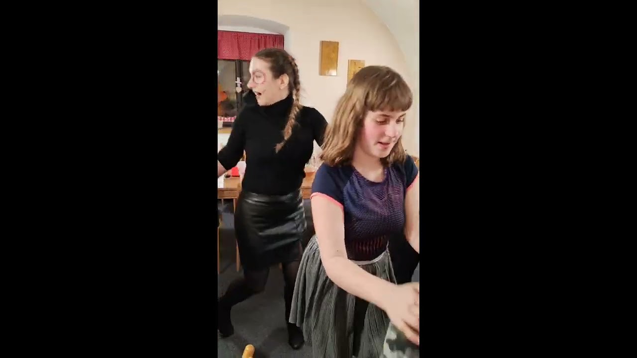 LVK Karlov 2024 1.-3.třída - P🔵Ř🔴Á🟡T🟢E🟠L🟣É