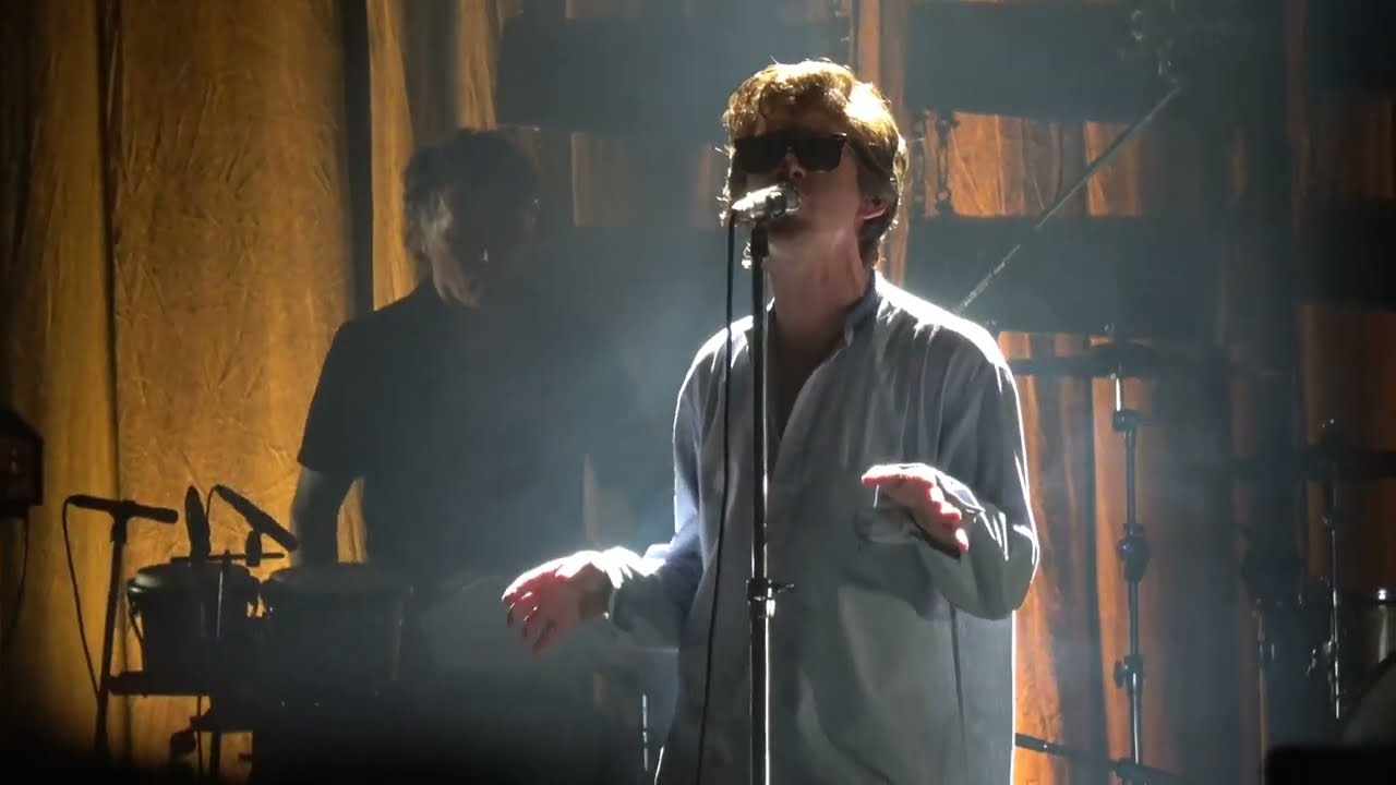 ARCTIC MONKEYS - Sculptures of Anything Goes (Live Debut) | RIO DE JANEIRO, Jeunesse, 04.11.2022