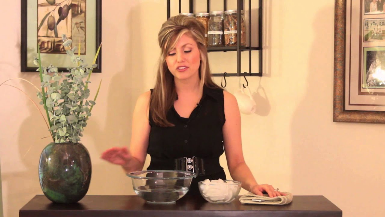 How to Tighten Skin on My Face With Cold Water : Natural Medicine & Health Products
