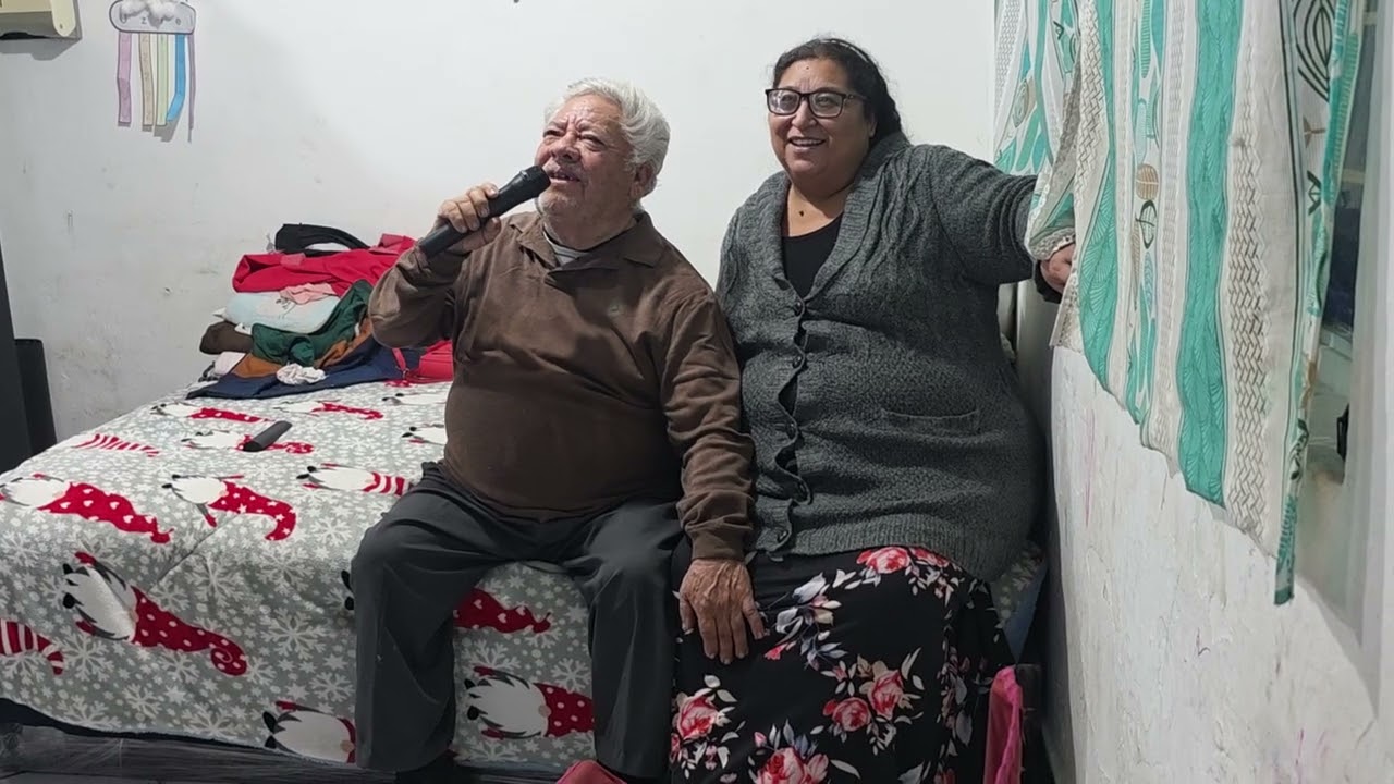 Faitino sorprende con su voz. 