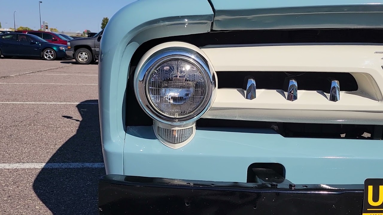 1953 Ford F100