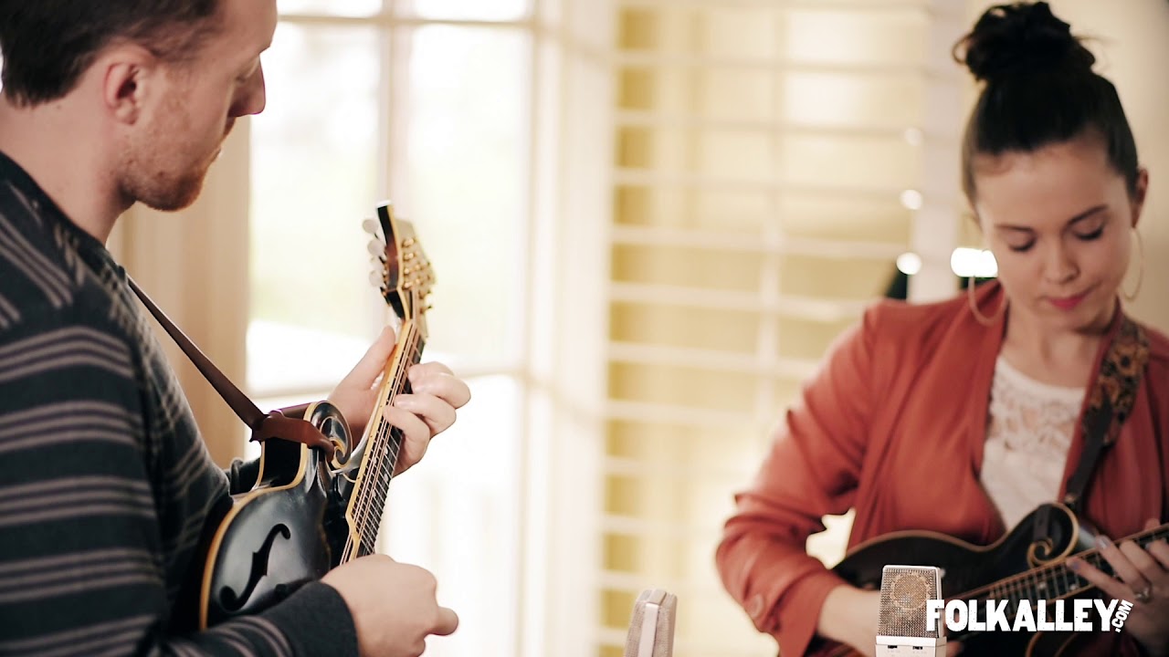 Folk Alley Sessions at 30A: Sierra Hull & Justin Moses - 