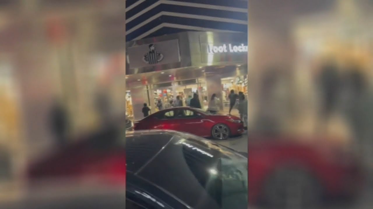 Looting erupts in Philadelphia; Foot Locker, Apple and Lululemon stores hit