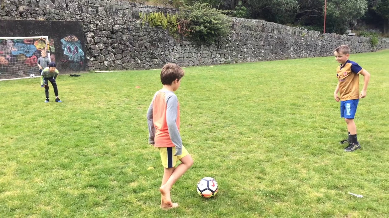 Barefoot vs Shoes vs Boots vs Boots: Moving Ball Challenges