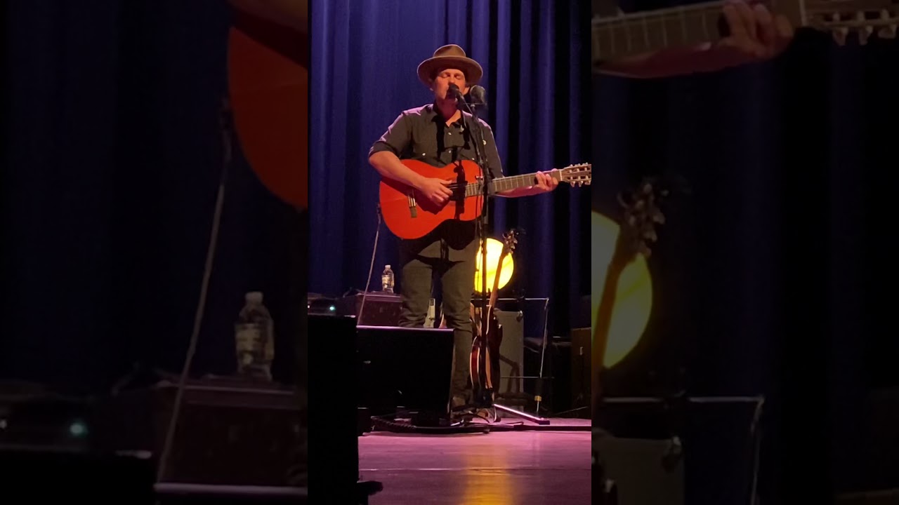 Highway 29 - Bruce Springsteen Cover Performed By Gregory Alan Isakov (Chattanooga, Tenn 10/6/2021)