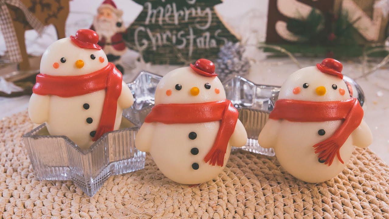 Brandt x Knead to Inspire Episode 3: 3D Snowman Steam Buns