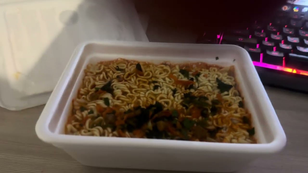 600 видео! 🫶 Бич мукбанг Доширак с морепродуктами, Паленые AirPods Pro 3, Пижама с Вайлберис