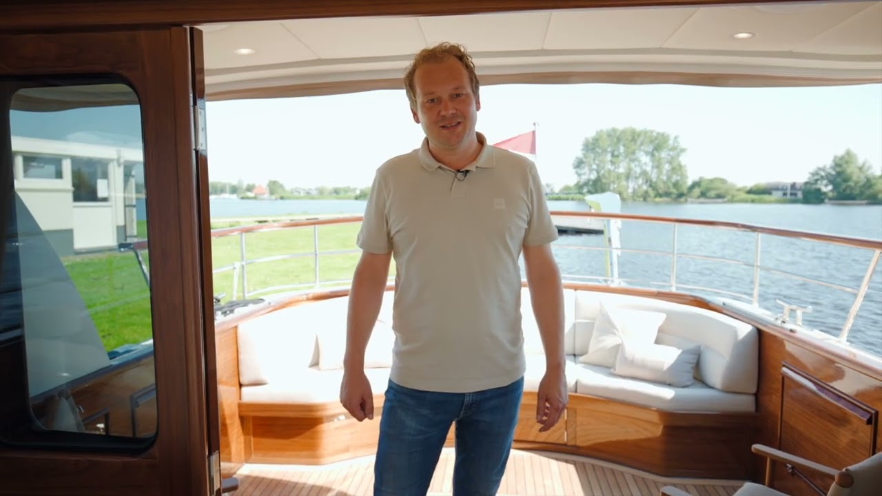 Favoriet luxe stalen boten: Pikmeerkruiser (met compleet betimmerde) open kuip