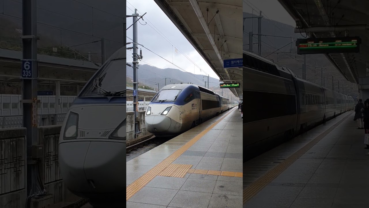 Modern fastest train and modern railway in south korea #fastesttrain #moderntrain #modernrailway
