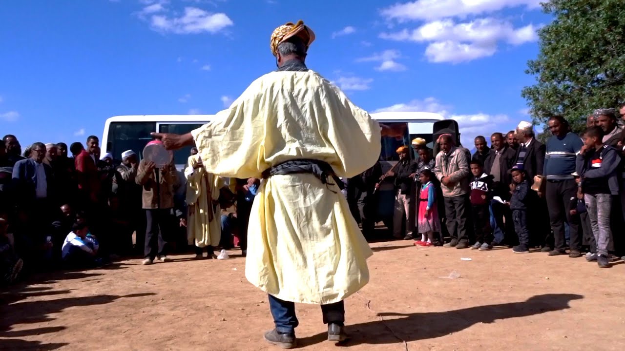 Gasba et danse - Lakatat Min El Waadat (Humour) 2   قصبة ورقص - لقطات من الوعدات - فكاهة