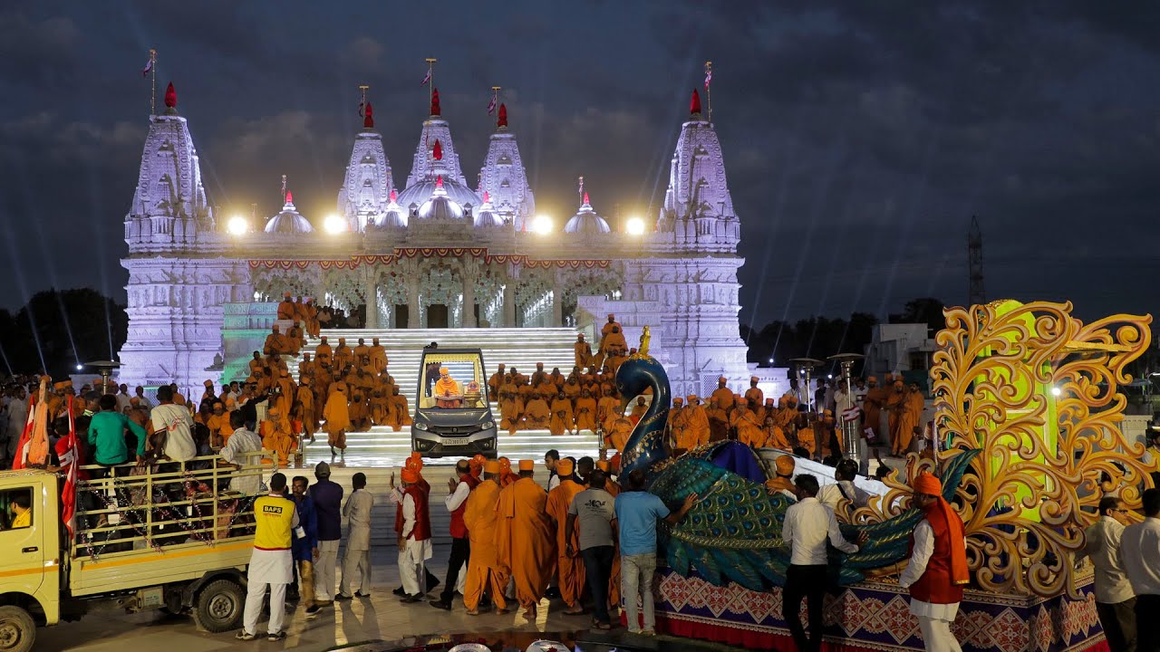 Guruhari Darshan 28 Jan 2020, Navsari, India