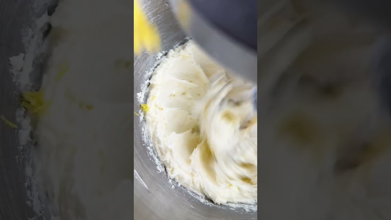 Lemon buttercream frosting! #buttercream #frosting #lemon