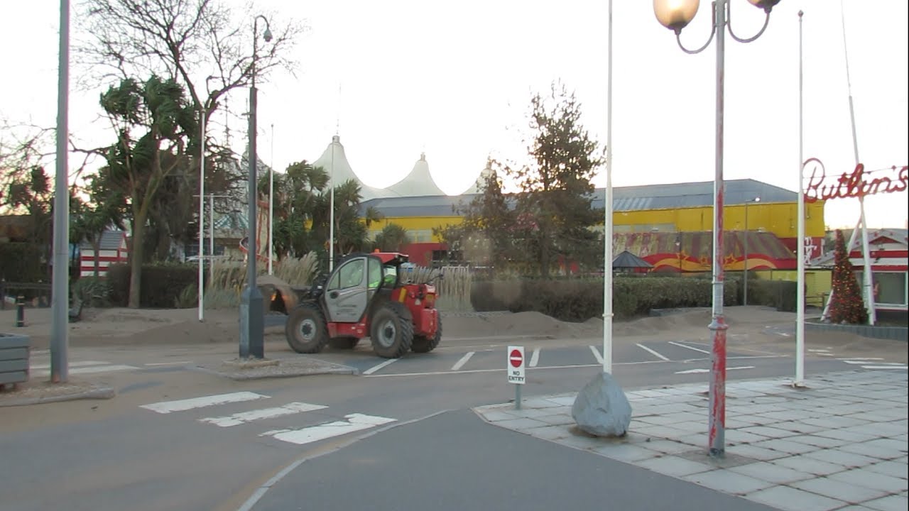 Butlins Minehead 8th December 2024. Clearing Sand Blocking Main entrance and Seafront Carpark