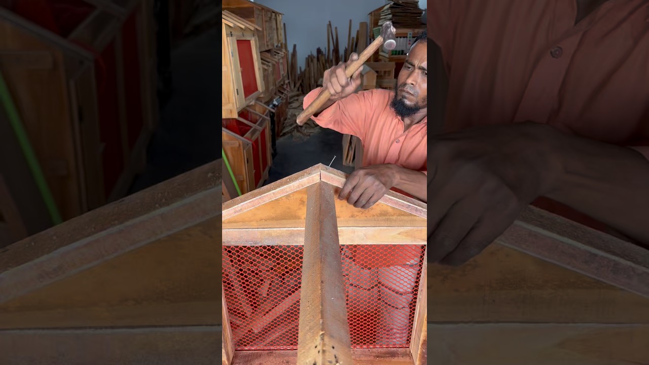 Building a two-story chicken house roof frame #chickencoop #woodworking #pet