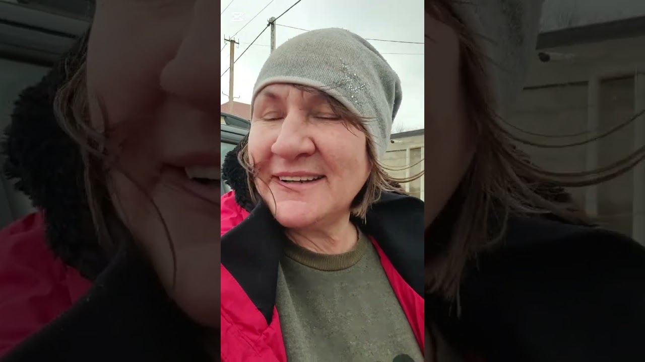 А нам сегодня подарки привезли, отдала предоплату за морозильники 
