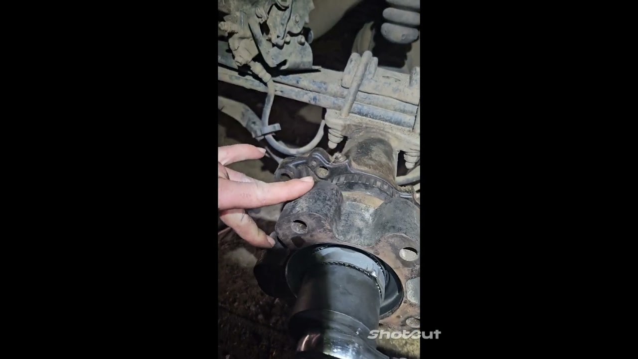 Changing the rear axle seal.2015 ford  transit 350 xlt