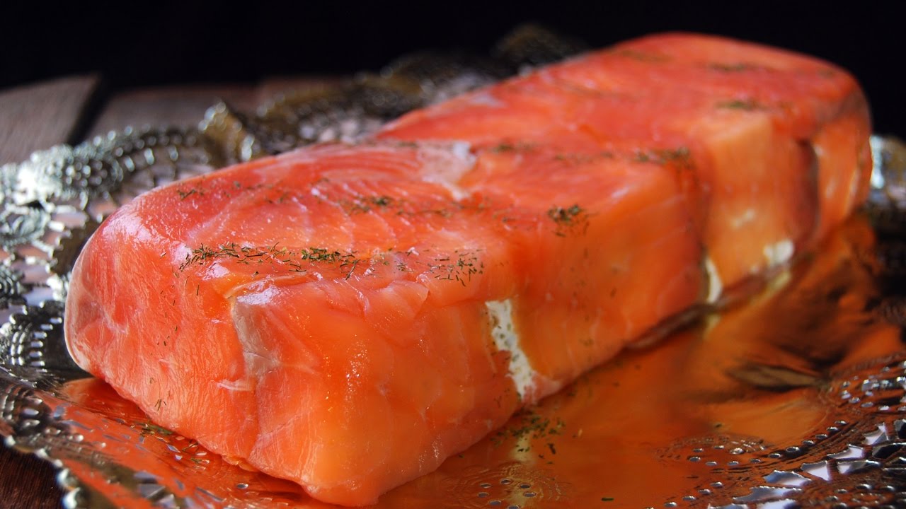 pastel salmón ahumado y queso