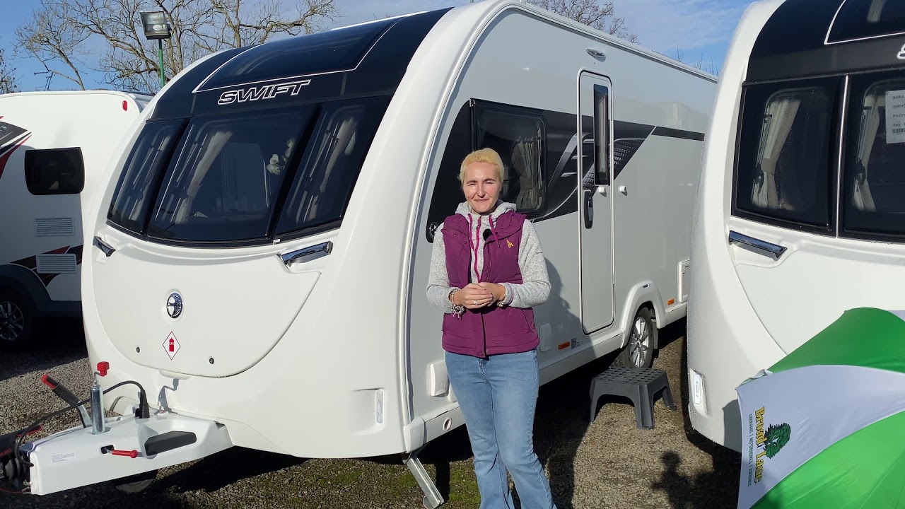 HereWeTow Review on our Special Edition Swift Fairway Classic 2021