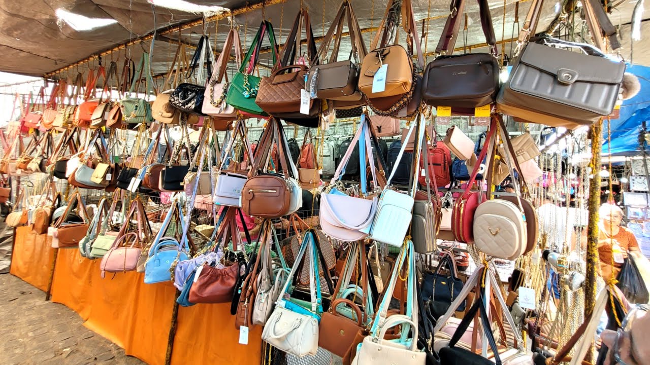 BOLSAS FEMININAS NA FEIRA DO PARAGUAI EM CARUARU