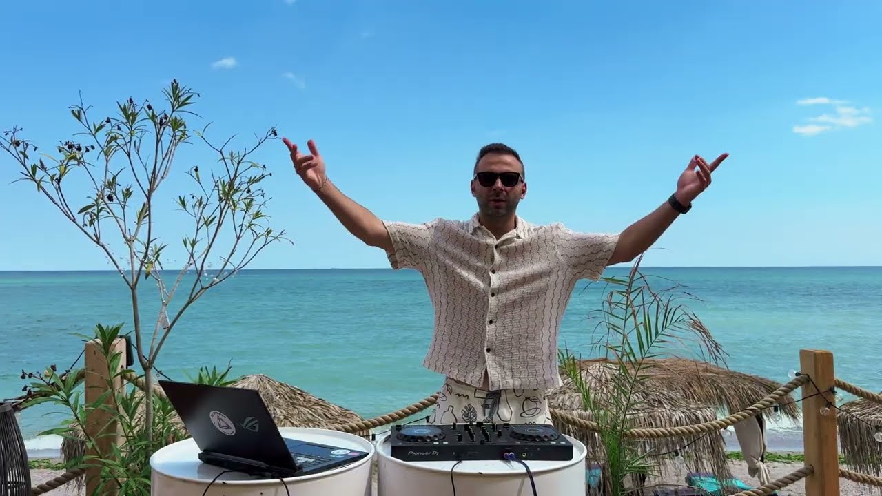 Afro Latin House Vibes On The Beach 🌊🏖️ | DJ Stones (Hugel, Shimza, Aaron Sevilla, Adriatique)