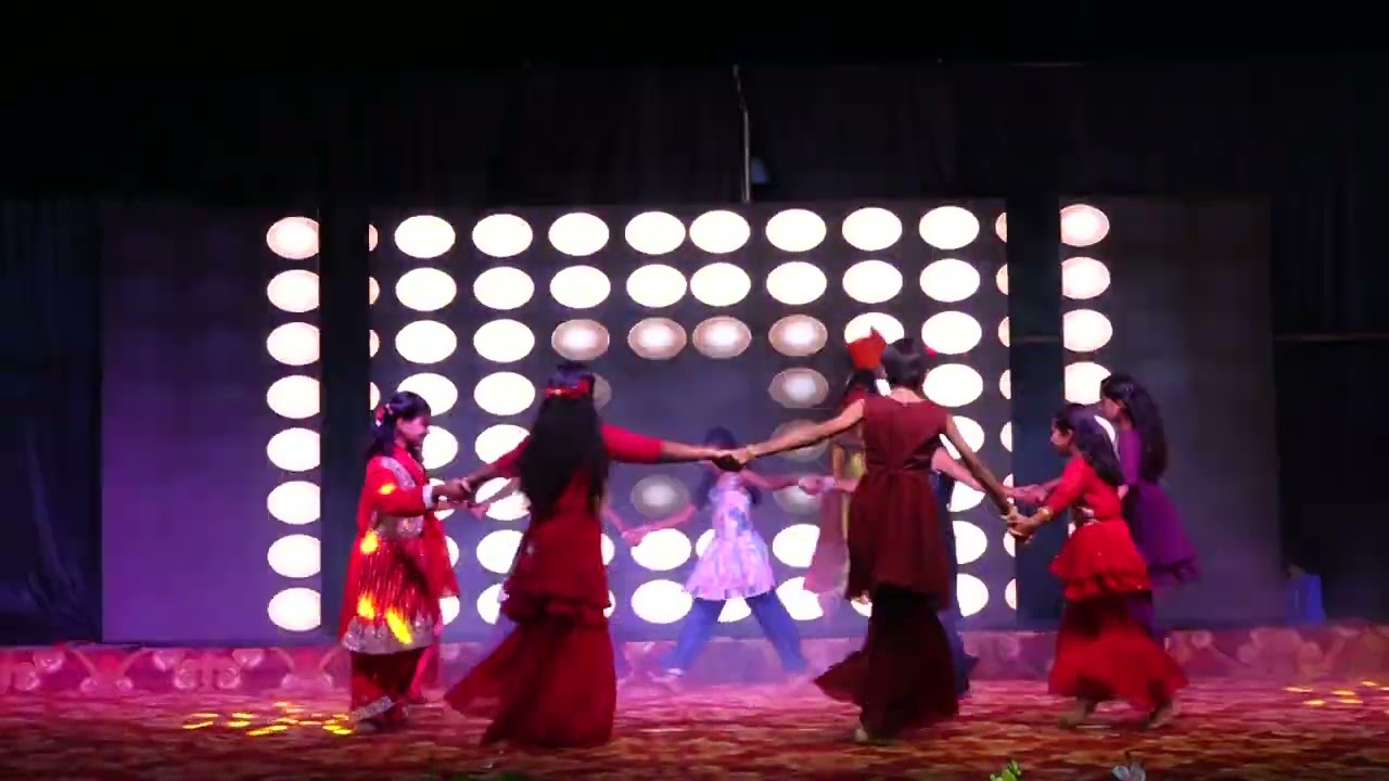 Ban Than Chali song has presented during the Gathering in V.D. Patil English School