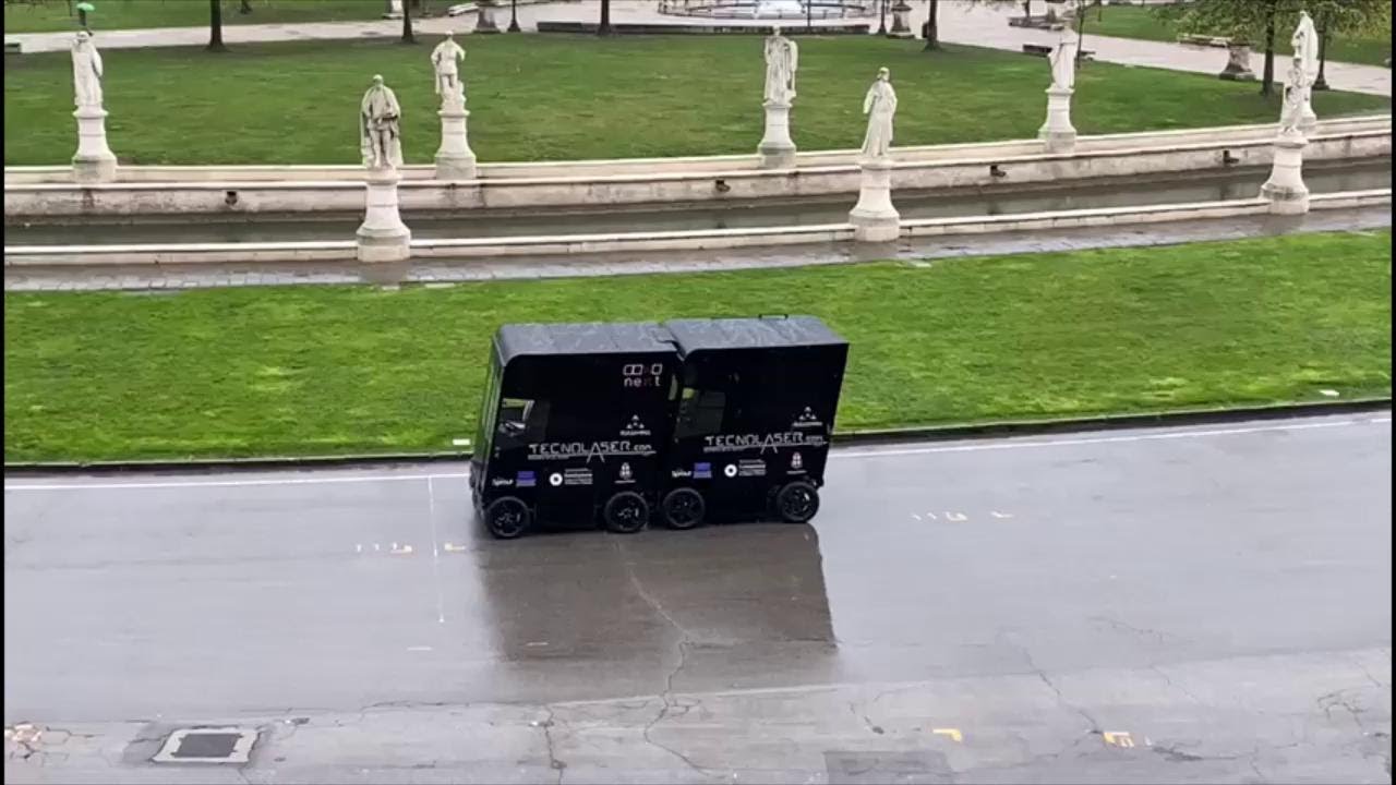 Padova, presentati i nuovi autobus a modulo. Ecco il sistema Next, elettrico e adattabile