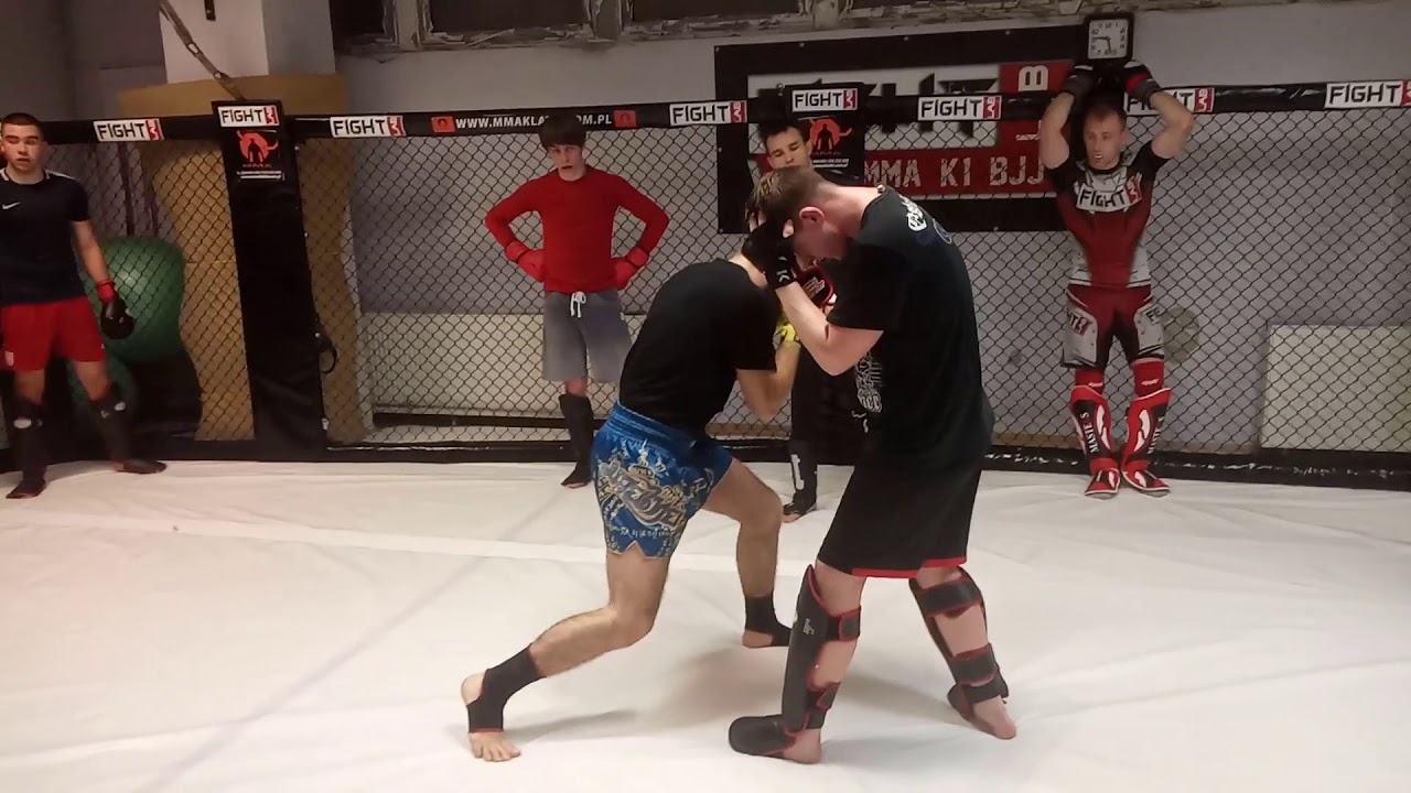 Odc. 5/5 - Kickboxing - Przykładowy trening (witajcie w naszej bajce!)