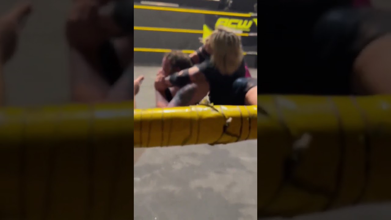 Riley made him tap out