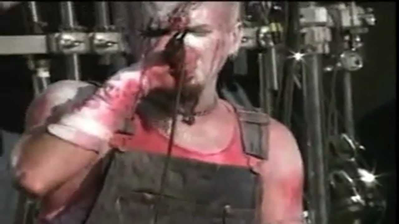 Mudvayne - Dig (Live Ozzfest 2001)