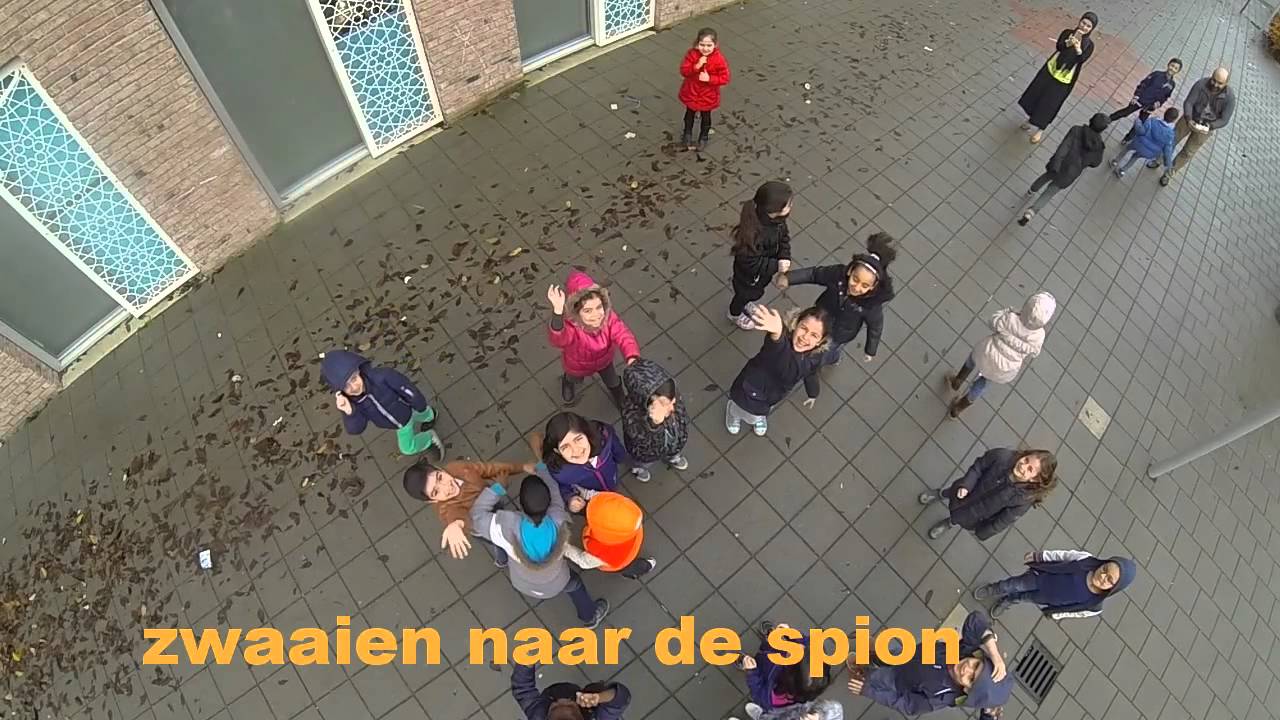 Basisschool ABABIL KINDERBOEKENWEEK HATICE EN AYSE GROEP 3B