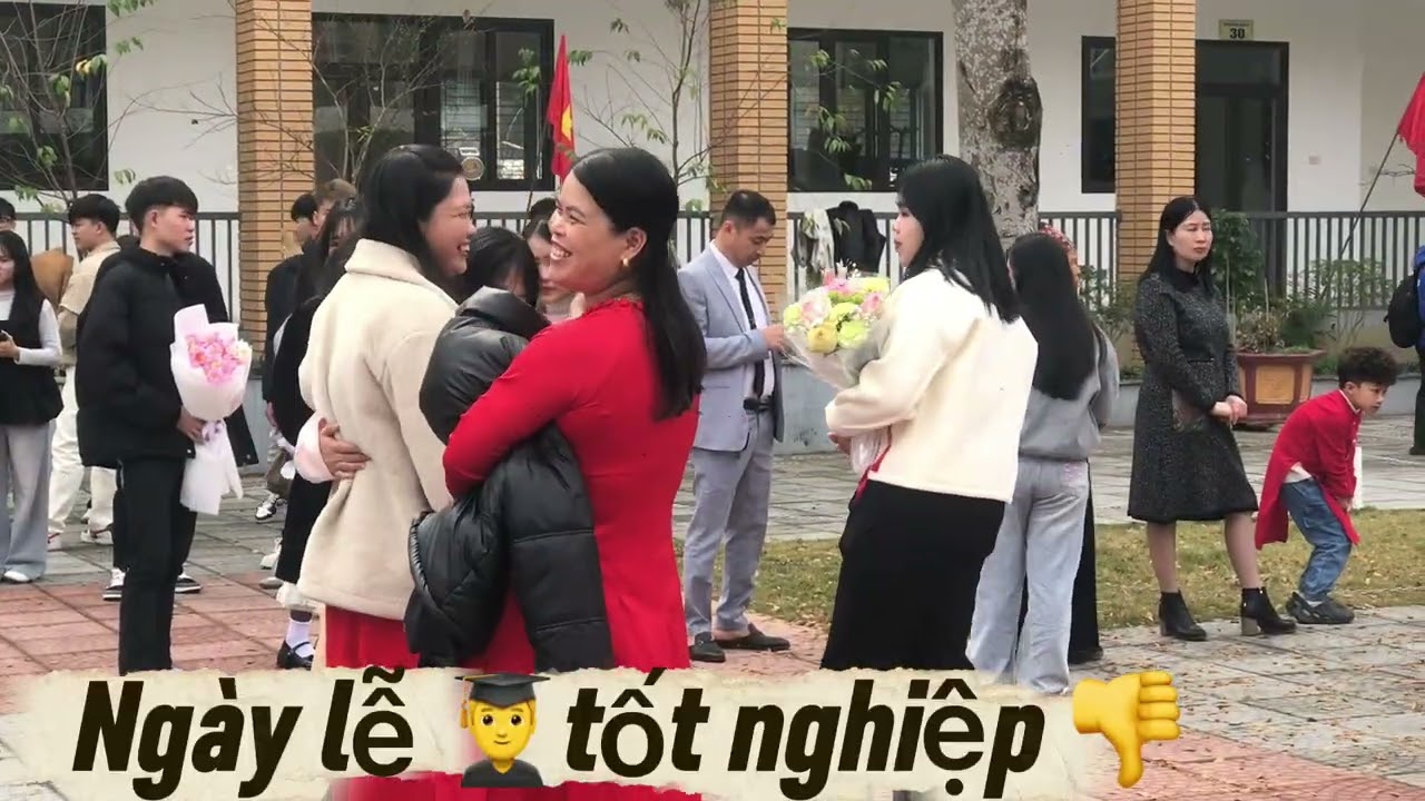 Lễ tốt nghiệp 🧑‍🎓 của cháu gái 