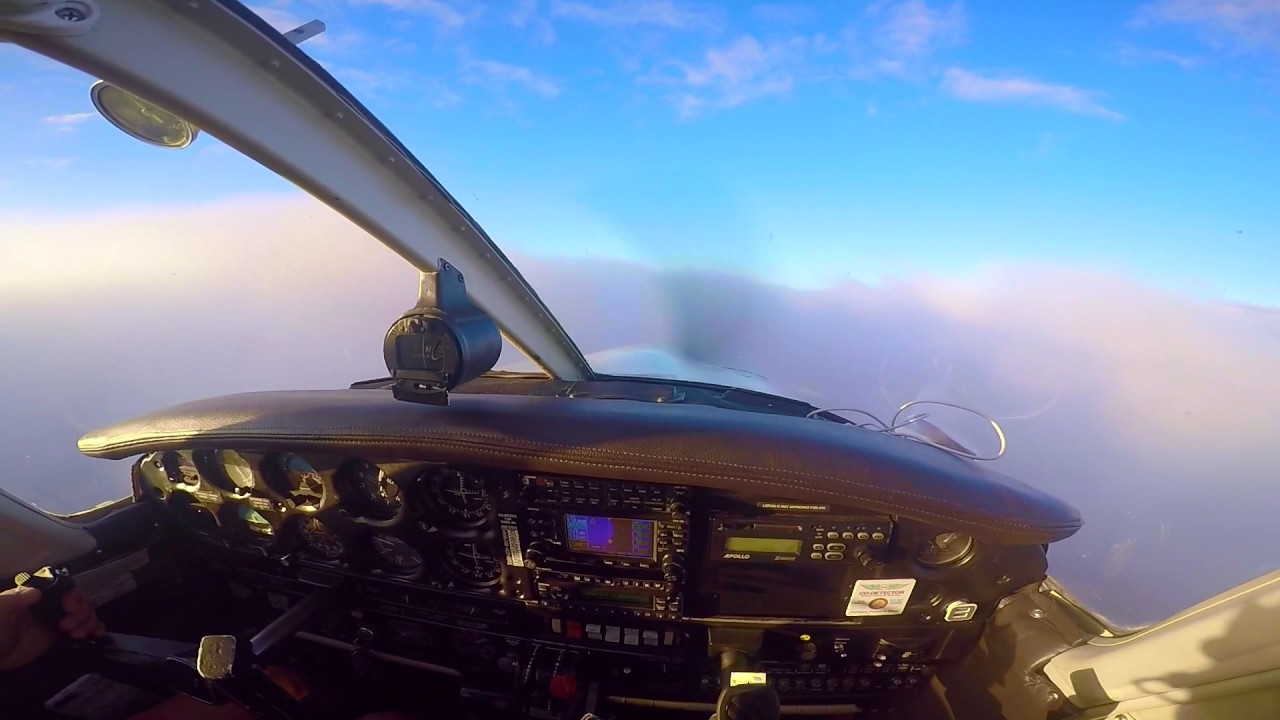 Approach and Landing at Key West (EYW)