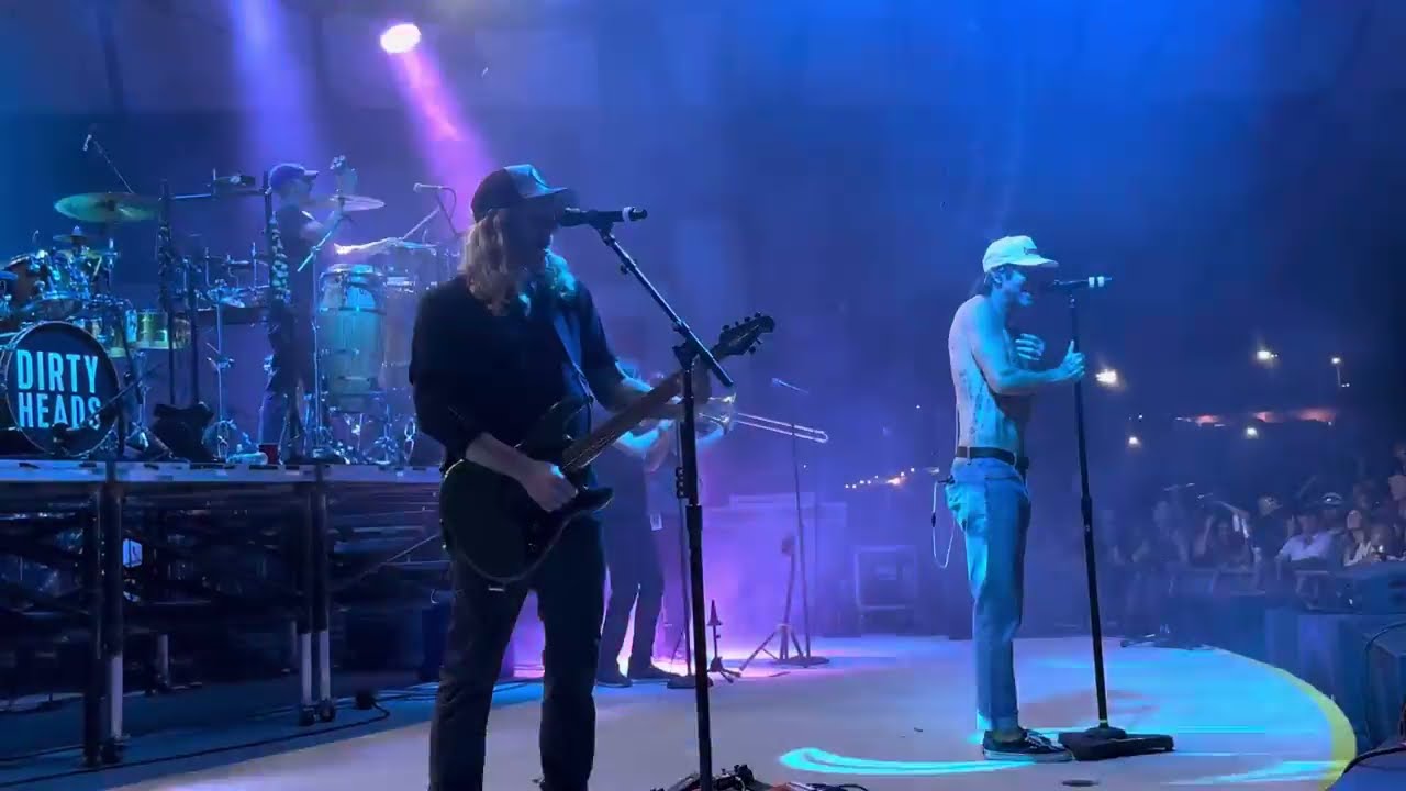 DIRTY HEADS SING VACATION LIVE ON TOUR IN APOPKA FLORIDA #sfrose #dirtyheads #vacation #live #fyp