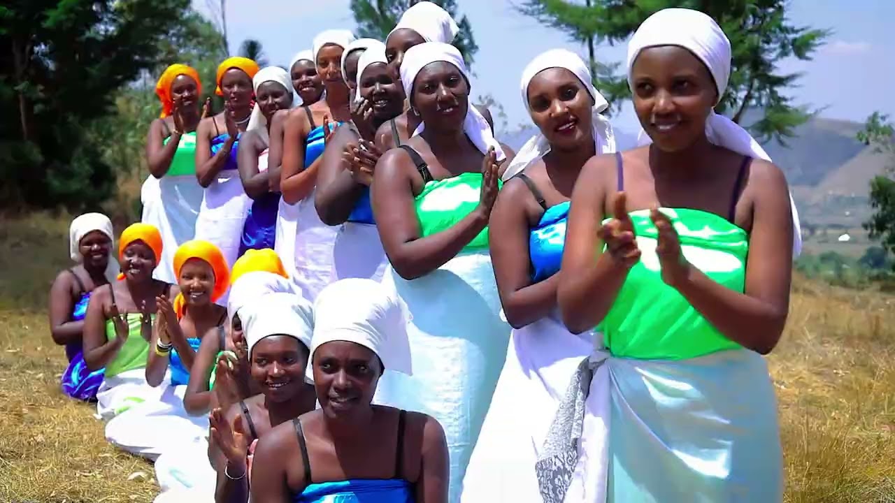 Uratotahaye Burundi by Club Culturel Ihunja Antenne Musaga(Official Music Video)