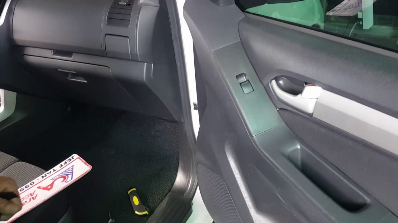 Jeff tan tutorial / isuzu mux / front door panel removal