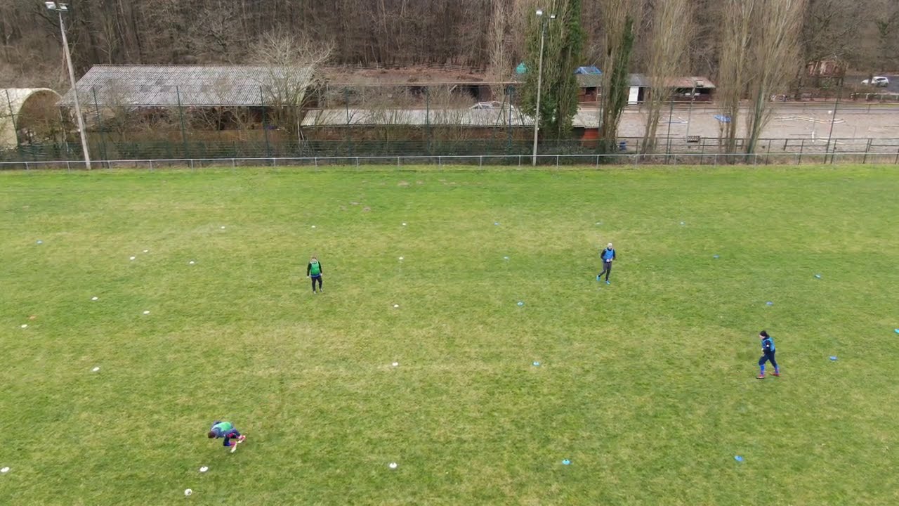 Tennis Rugby au pied