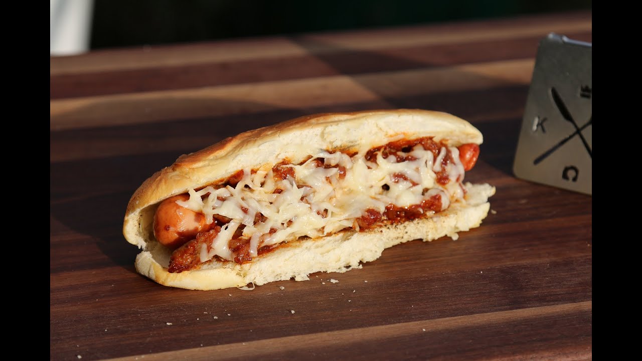 Sloppy Joe Style Hot Dog feat. Klaus grillt & DoggieRoast