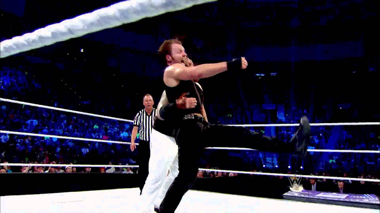 WWE Monday Night RAW - January 5, 2015 - American Bank Center Arena