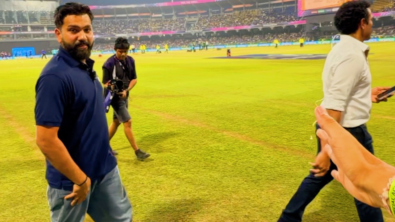 I SHOULD NOT HAVE BEEN ON THE PITCH DURING INDIA VS PAKISTAN!!!