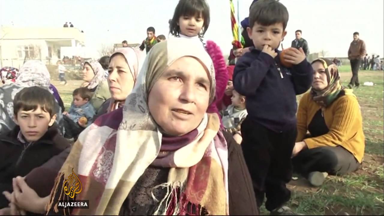 Сирийские курды возвращаются в «разрушенный» Кобани