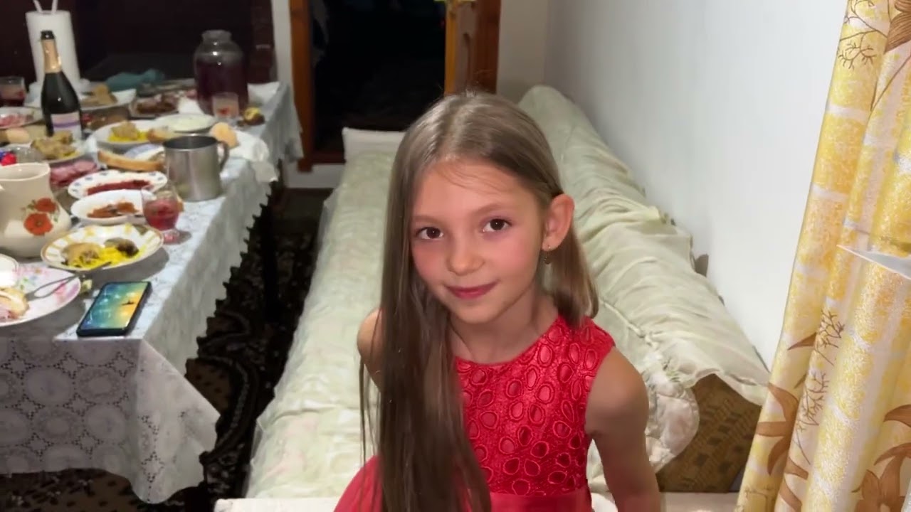 Surpriză pentru mamă de ziua de naștere + 8 Martie | Lărguța | Curierul cu Surprize - 079160801