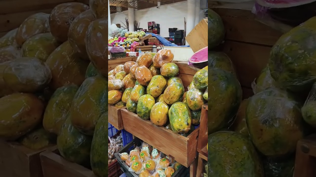 Short tour of Bhutanese vegetables market  #Thimpu, #market #bhutanesefood 