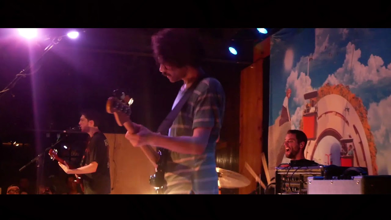 Remo Drive  -  Yer Killin' Me LIVE (Austin, Texas)