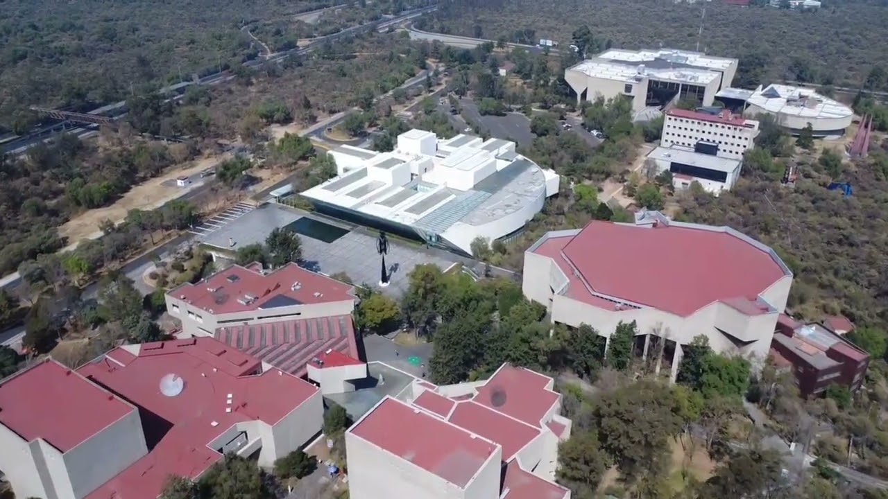 Volando Dron en Ciudad Universitaria C.U #djimini4k #djidrone #dron #unam #ciudaduniversitaria 