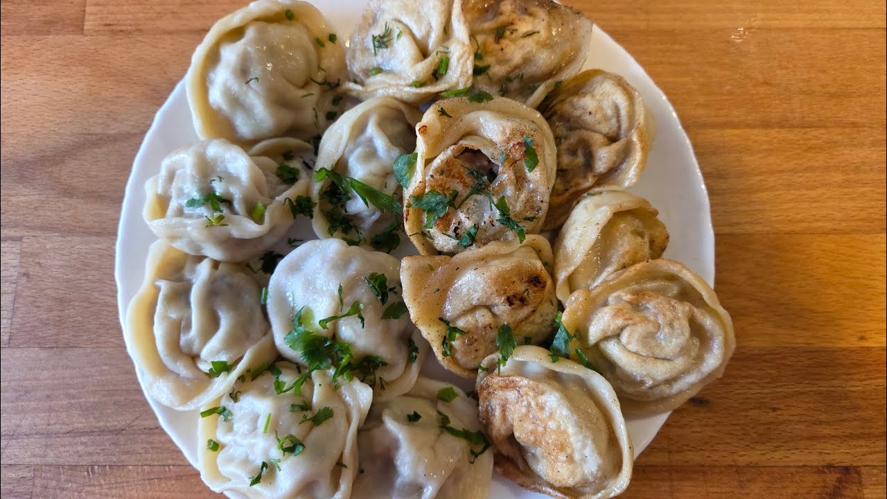 Пельмени с пекинской капустой и фаршем 